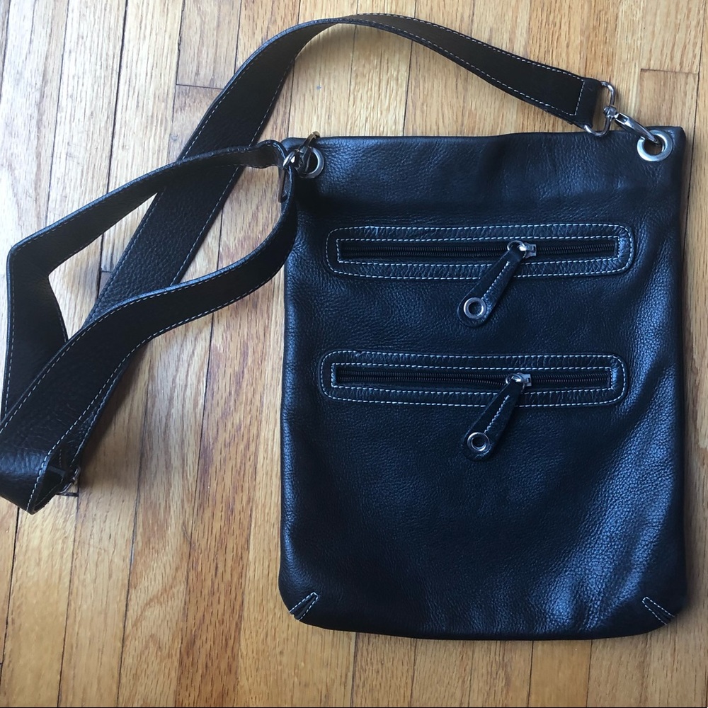 AVORIO Genuine Italian Leather Black X- Bo…